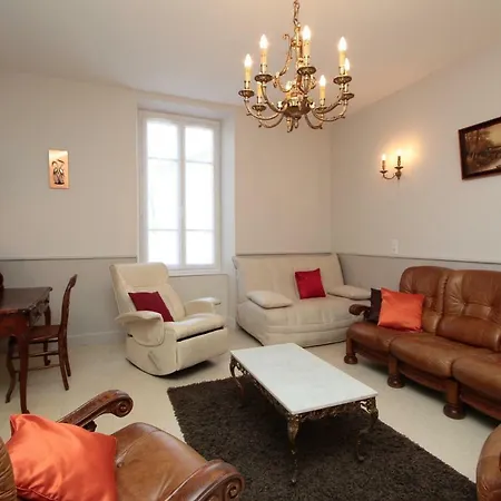 Chez Mimoune Holiday home Trezioux